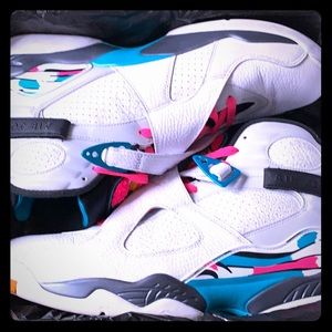 Jordan retro 8s